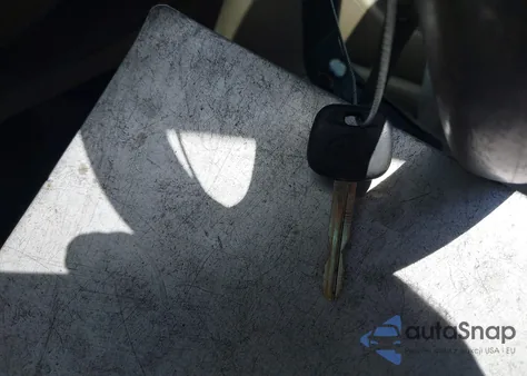 2006 Toyota Corolla Ce z USA, uszkodzony, nr VIN JTDBR32E760074775